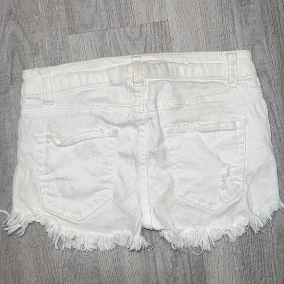Off White Distressed Shorts - Picture 2 of 3